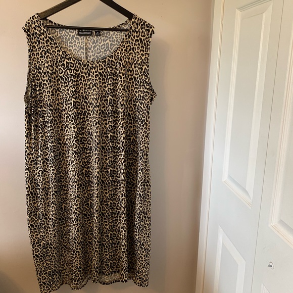 NWT + NWOT 🛍5 items 🛍 Plus Size Mystery Bundle - Picture 13 of 13